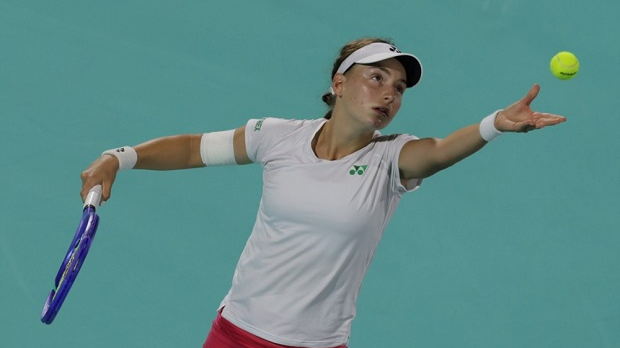 Teodora Kostović and Mirra Andreeva on the tennis court